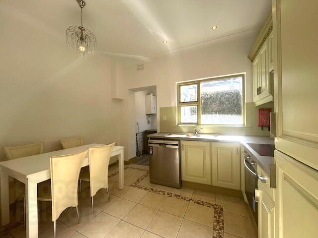 Greenore Terrace 4 of 17