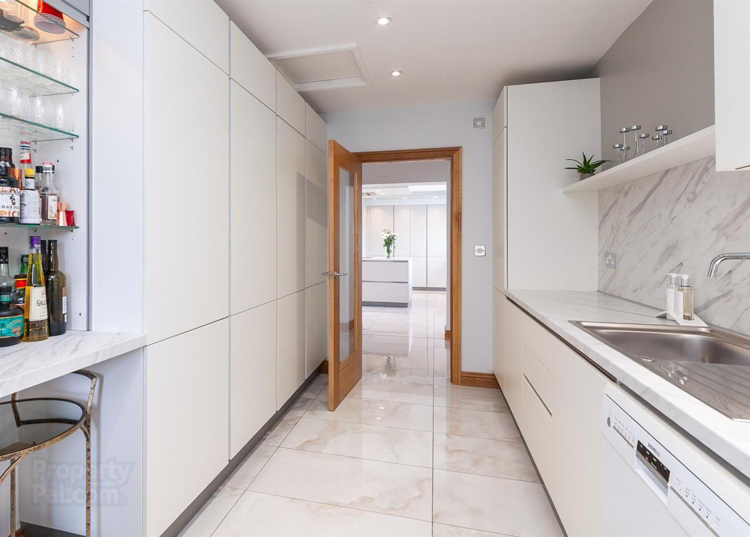 123 Lylehill Road 20 of 51