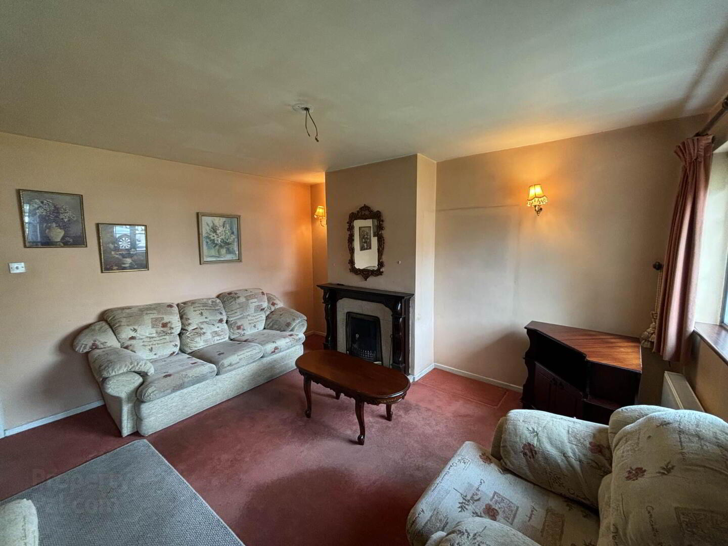 54 Russell Court 3 of 22