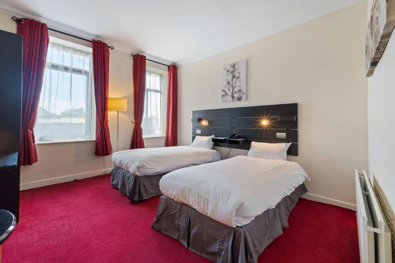 The Western Hotel, Dalton Street 27 of 53