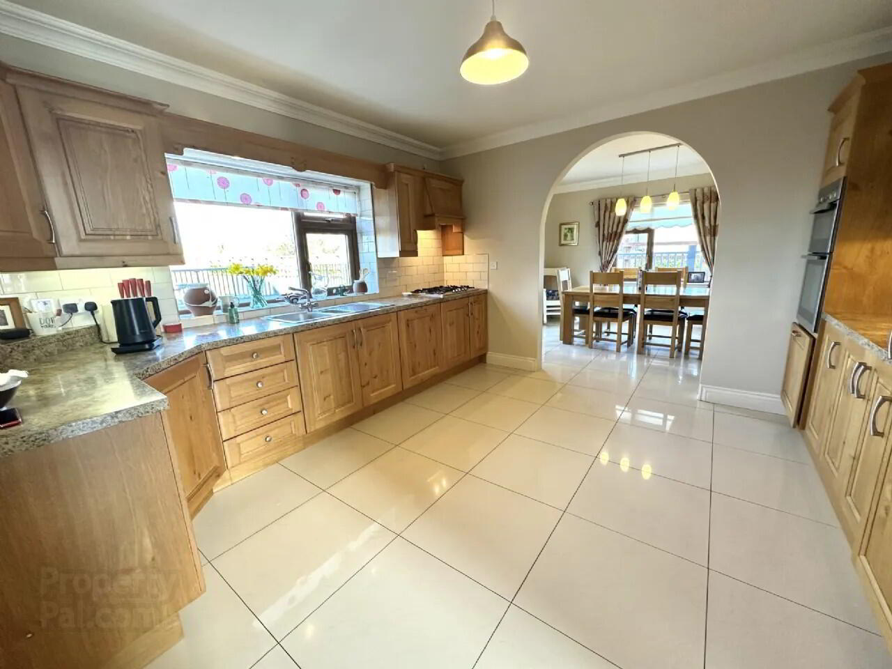 Glynsk House, Ballymoneen 9 of 54