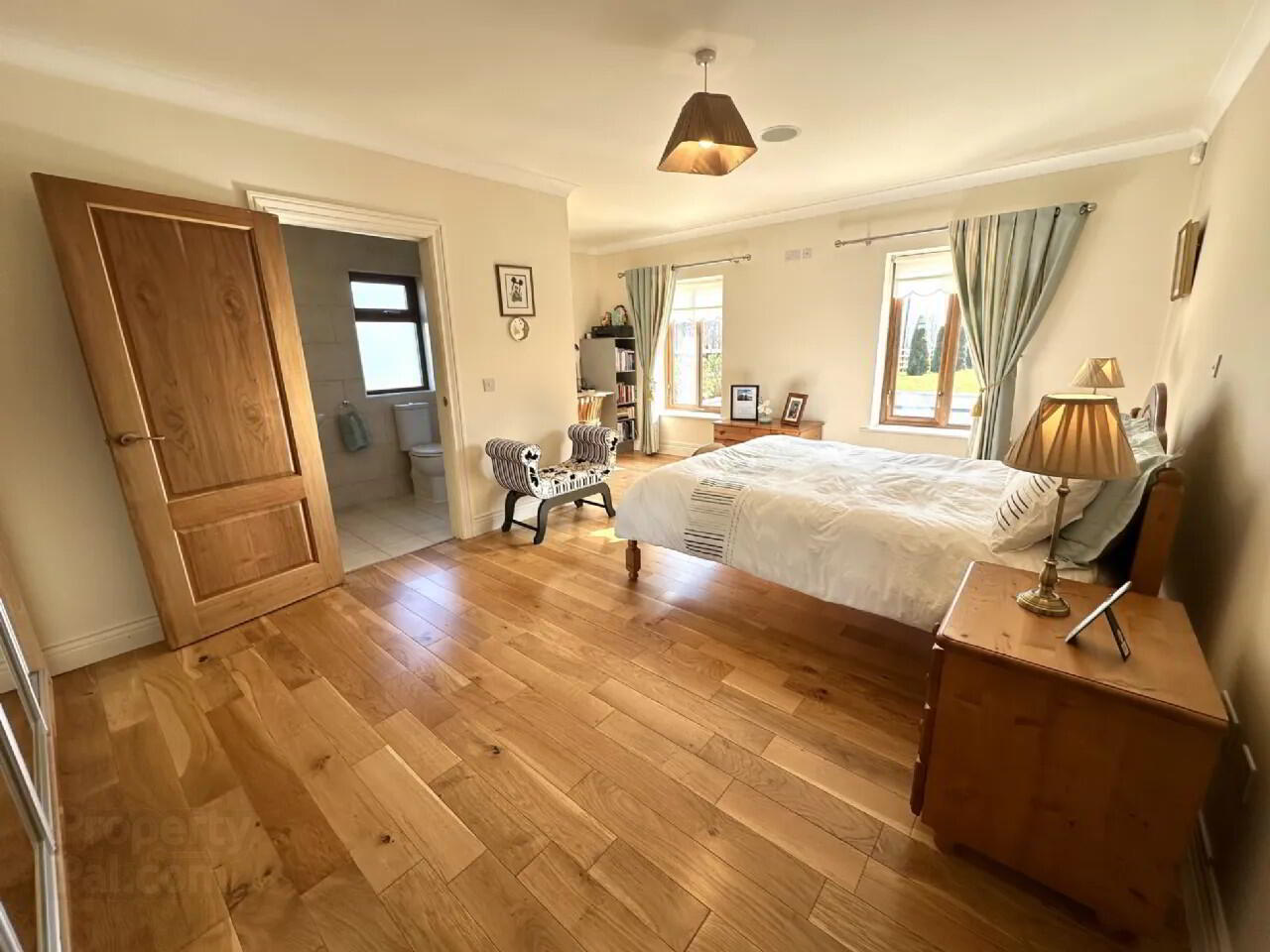 Glynsk House, Ballymoneen 17 of 54