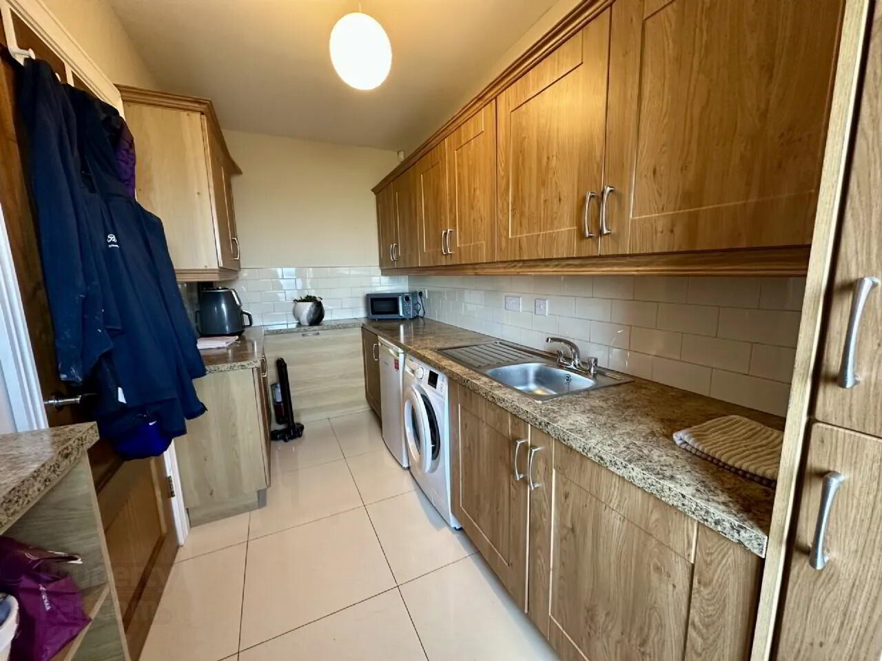 Glynsk House, Ballymoneen 21 of 54