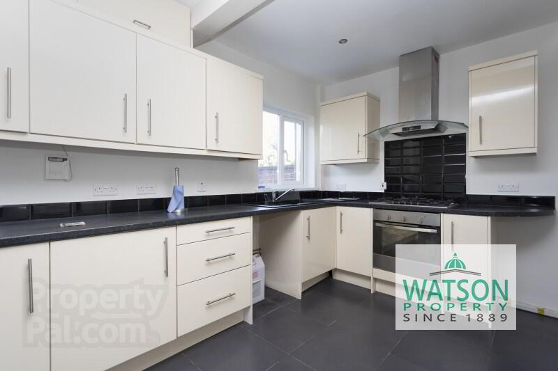 28 Silverstream Crescent 8 of 17
