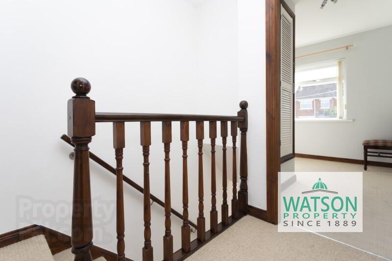 28 Silverstream Crescent 10 of 17