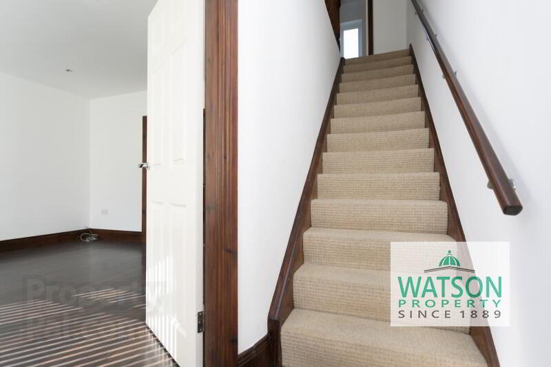 28 Silverstream Crescent 4 of 17