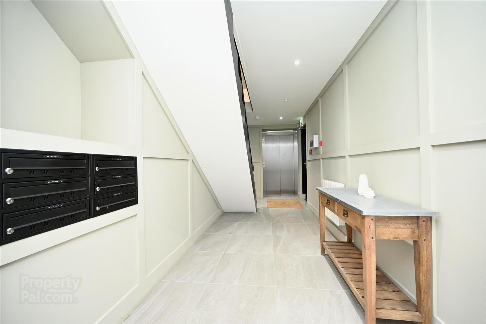 Apt 6, 15 Ballantine Square 3 of 31