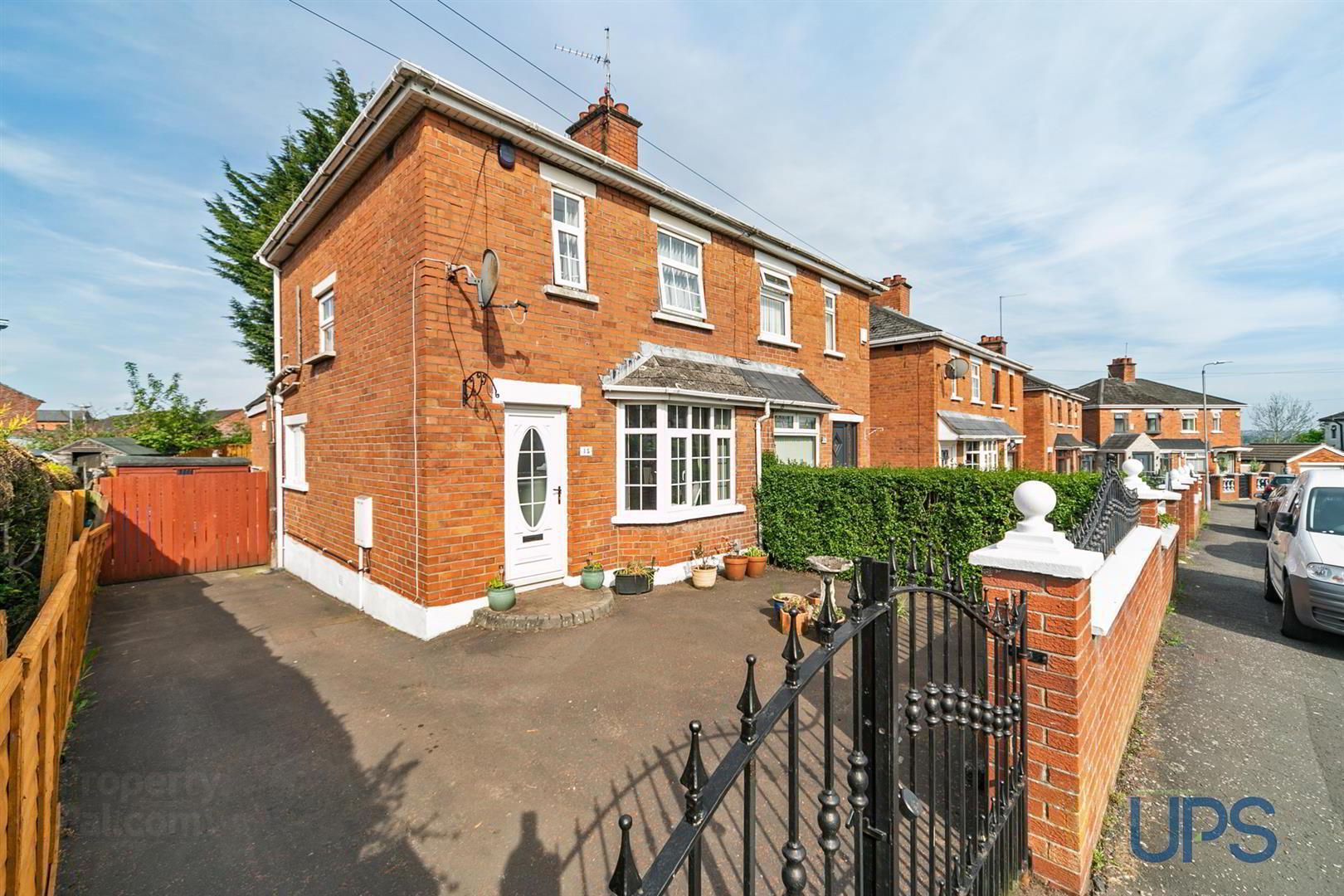 15 Andersonstown Crescent 20 of 22