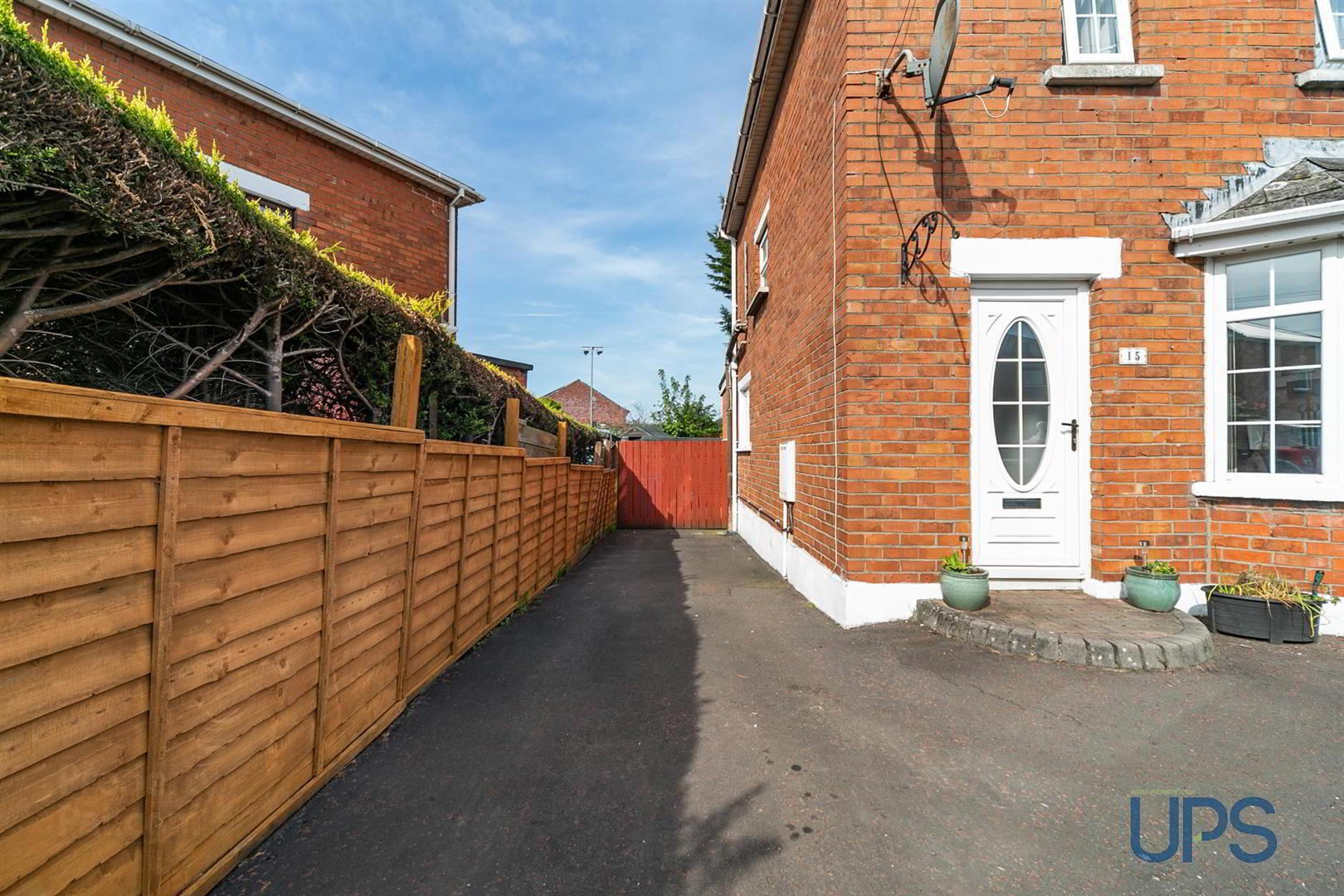 15 Andersonstown Crescent 21 of 22