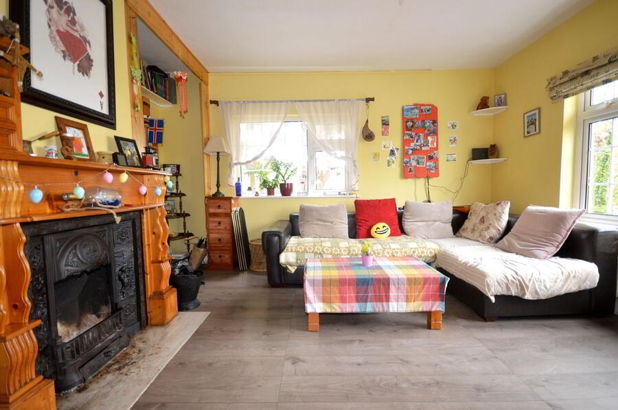 property description image