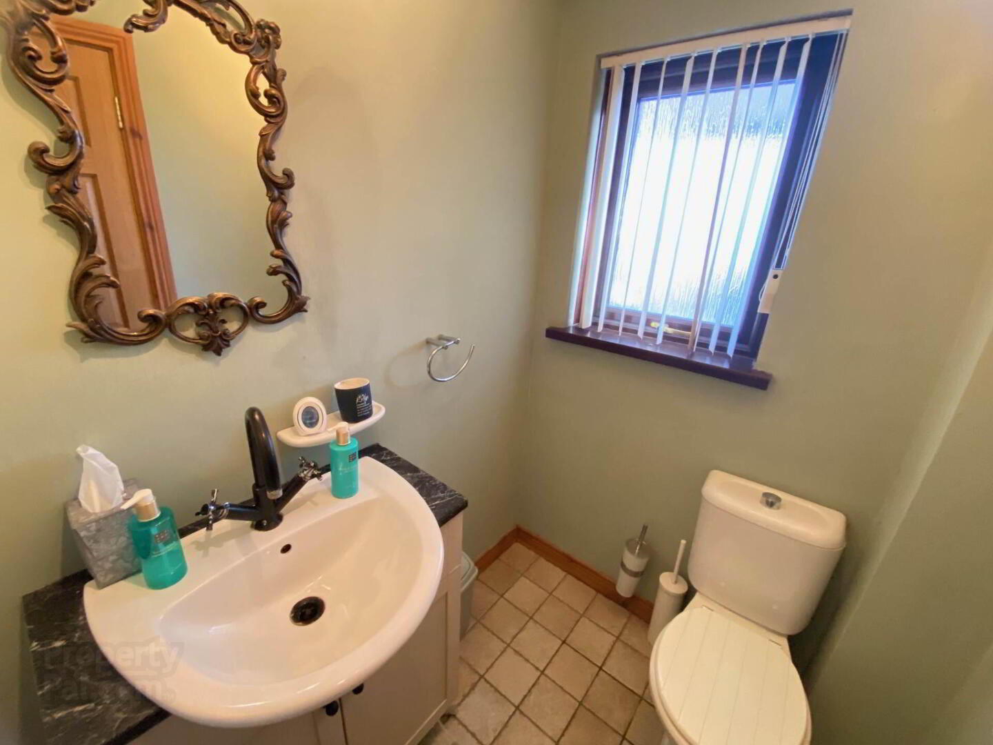 30a Waterloo Gardens 11 of 33