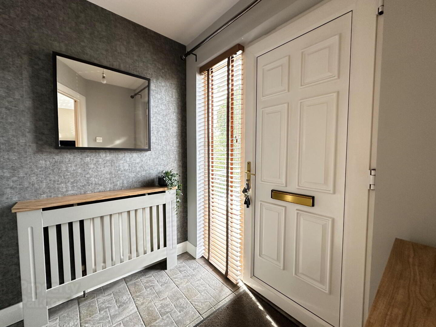 property description image