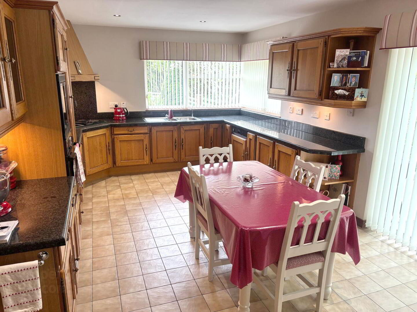 127 Dromore Road 6 of 15