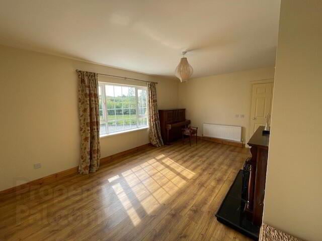 Moneydarragh 9 of 22