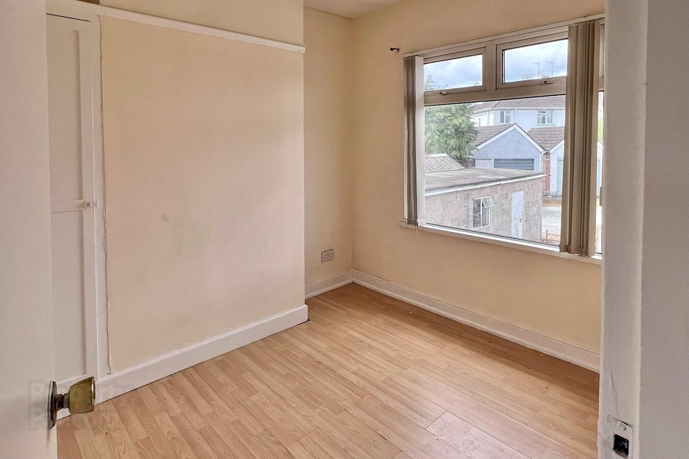 86 Armagh Road 9 of 12