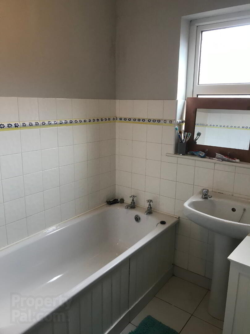 59 Lisburn Avenue 12 of 15
