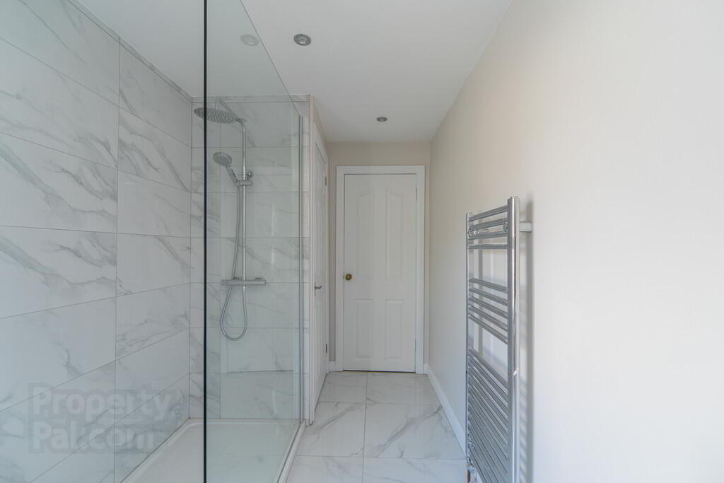 69 Surrey Street 19 of 26