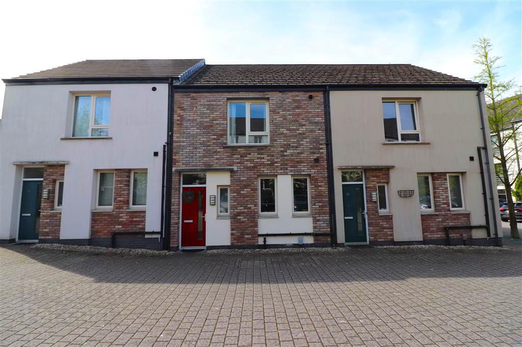 23 Badgers Lane 1 of 11