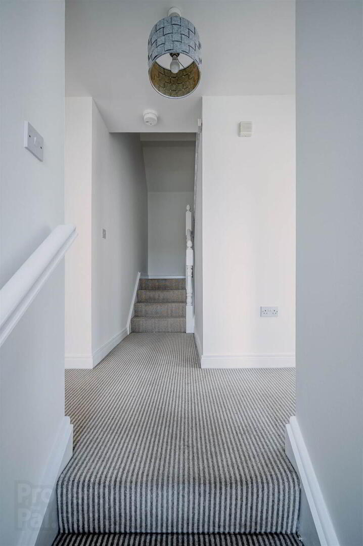 6 Clonallon Square 4 of 21