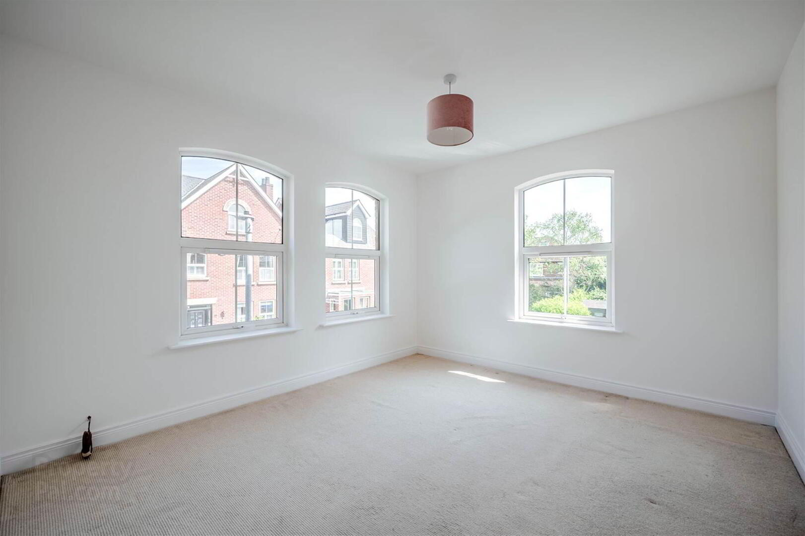 6 Clonallon Square 6 of 21