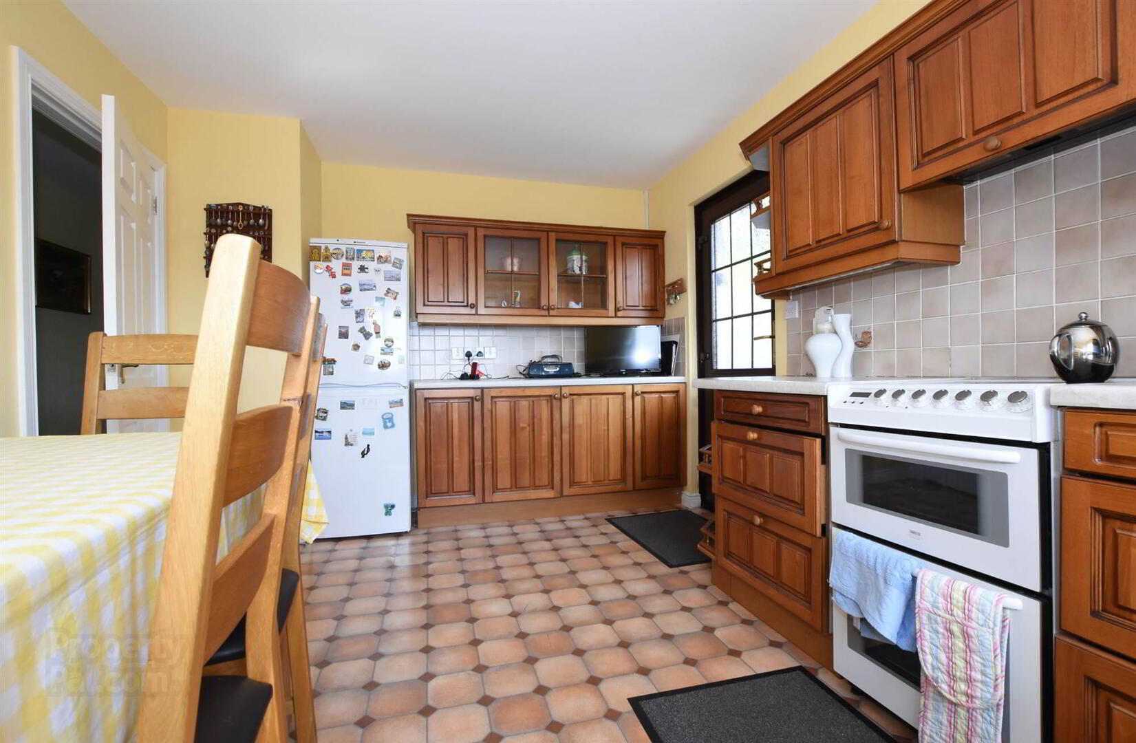 14 Abbey Close 6 of 22