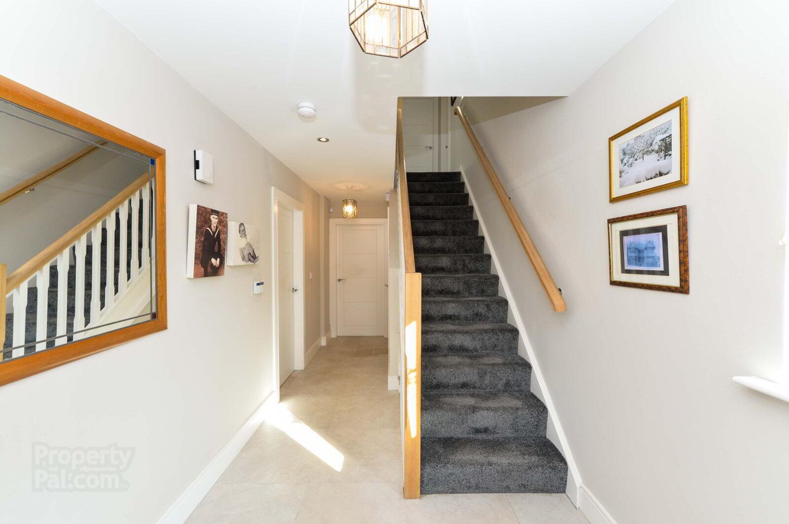 18 Manse Gate 11 of 24