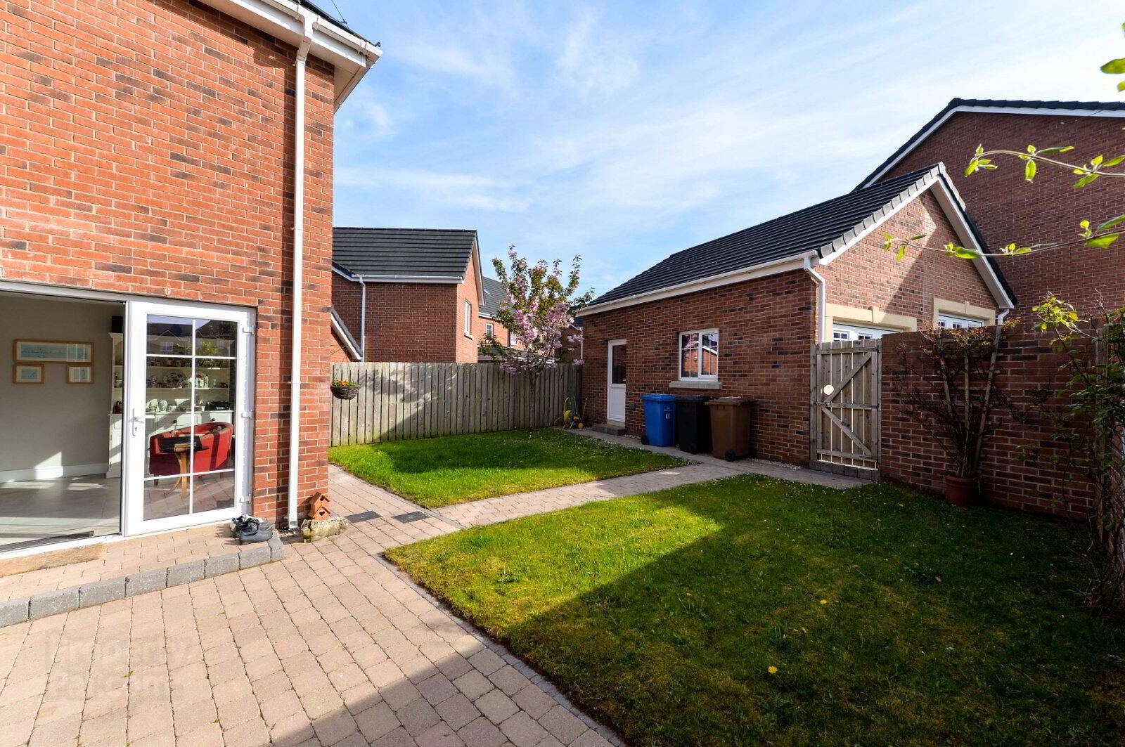 18 Manse Gate 20 of 24