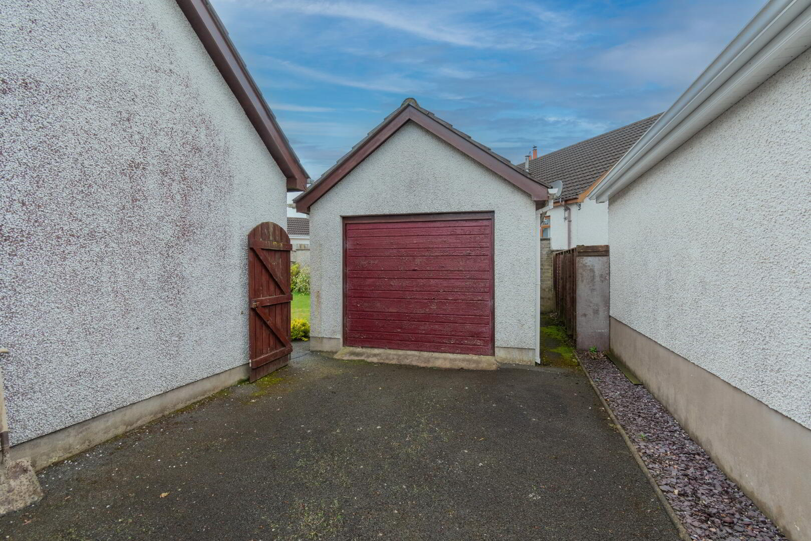 25 Thornbrooke 19 of 19