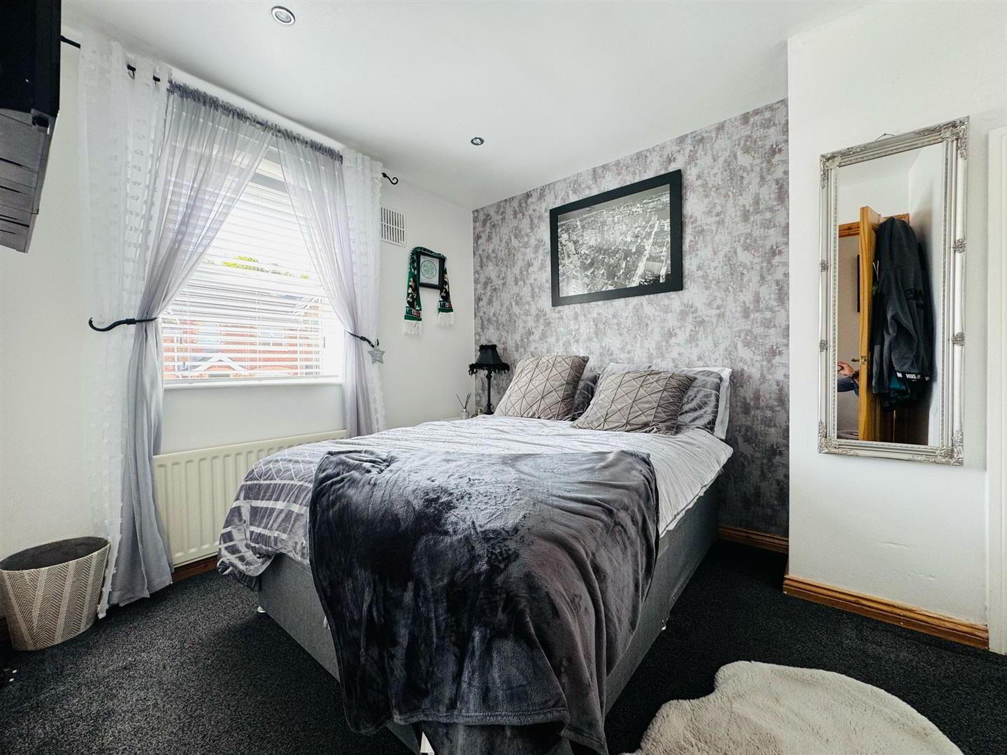 24 Mayfield Heights 9 of 19
