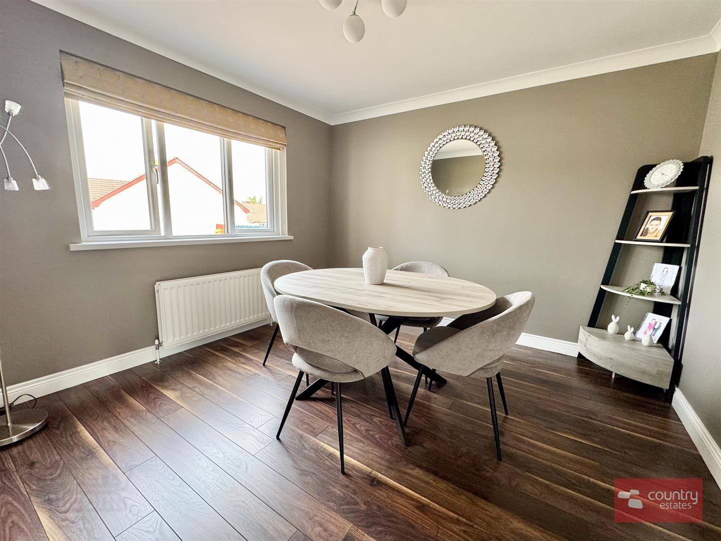 4 Highgrove Court 12 of 45