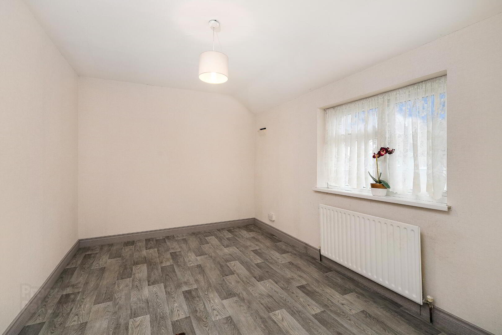 453 Casement Road 19 of 32