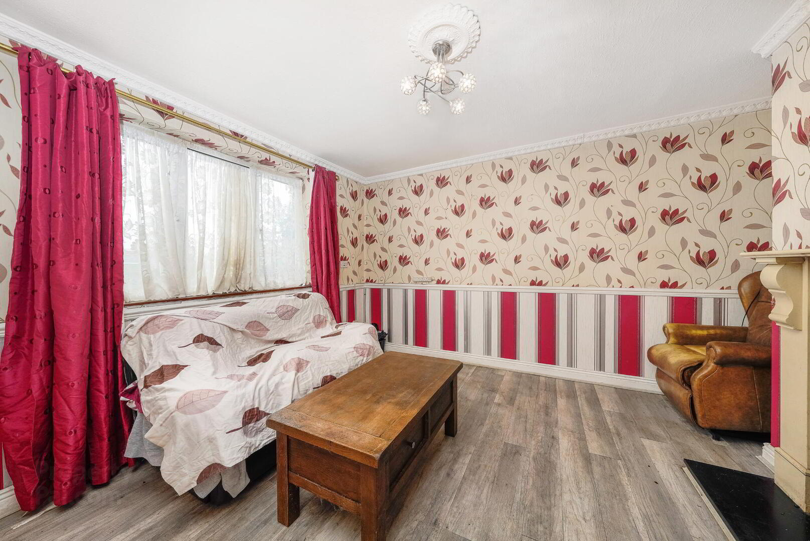 453 Casement Road 8 of 32