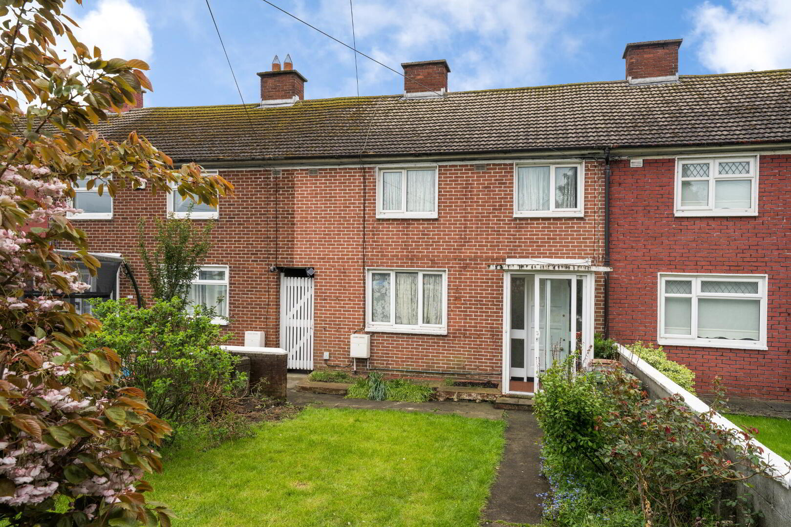 453 Casement Road 3 of 32