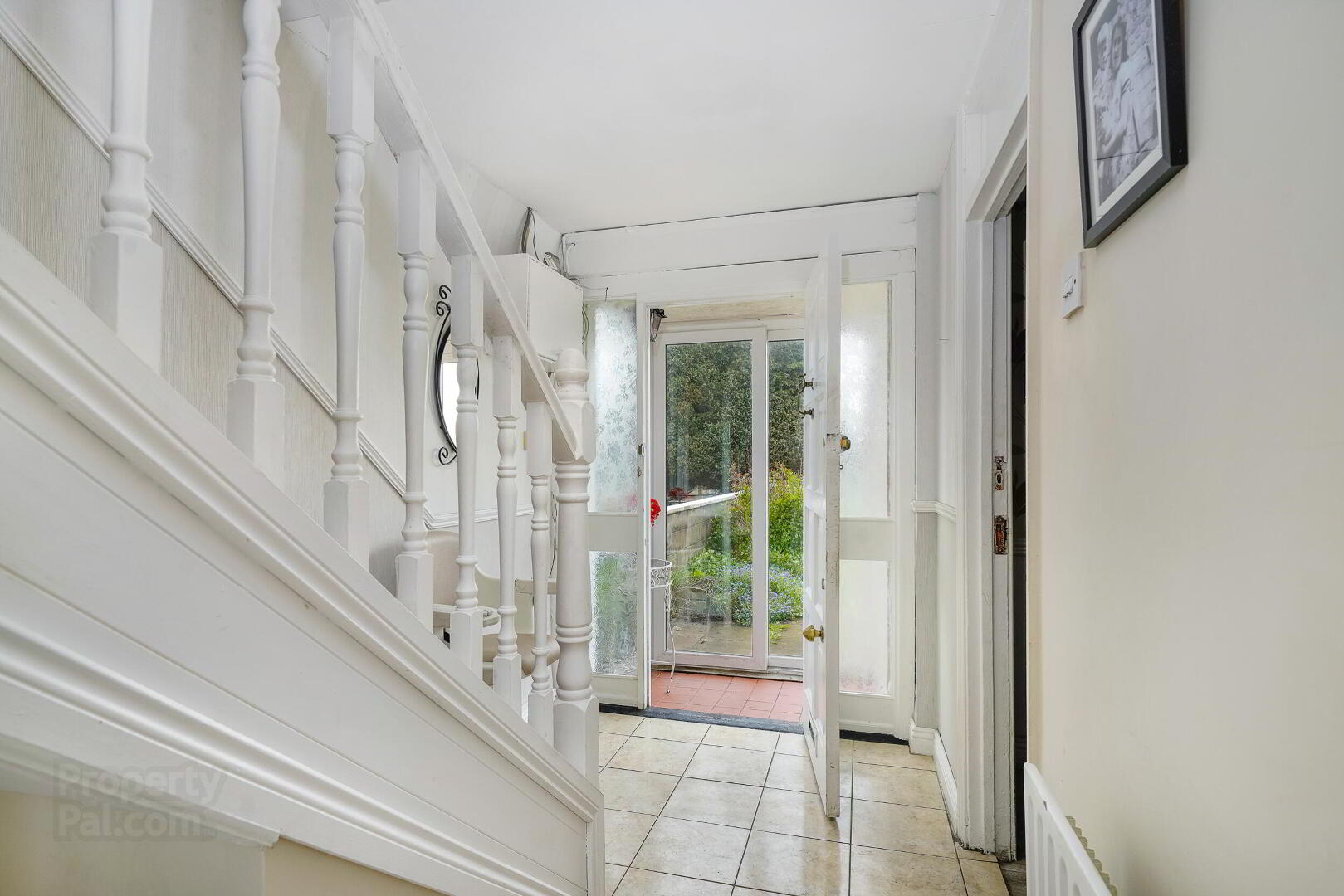 453 Casement Road 5 of 32