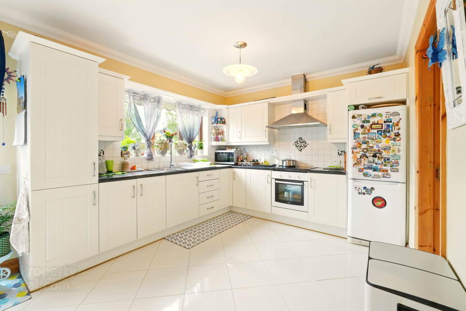 41 Hazel Court 7 of 19