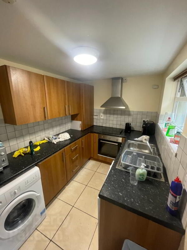 32 Lisburn Road 4 of 10