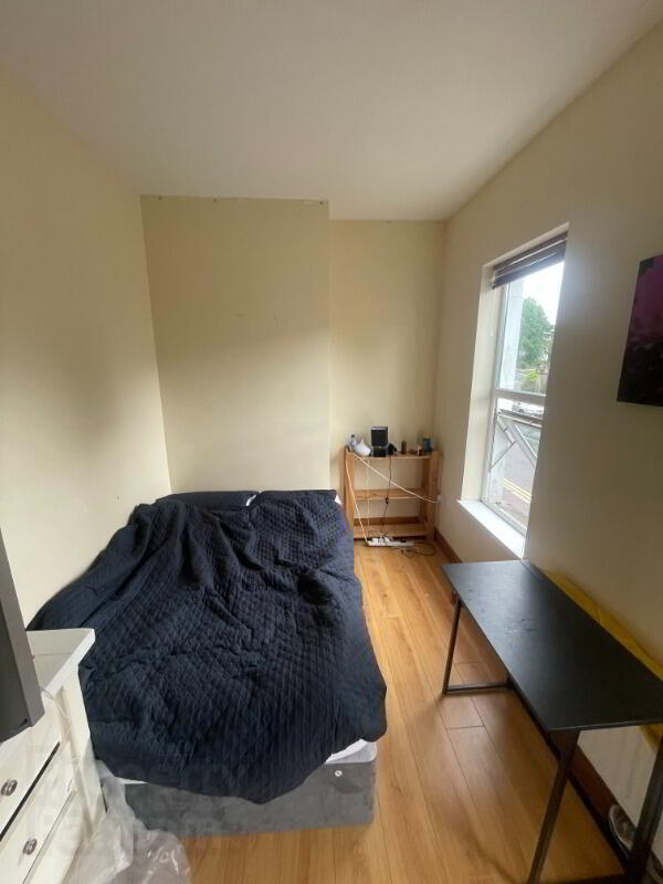 32 Lisburn Road 8 of 10