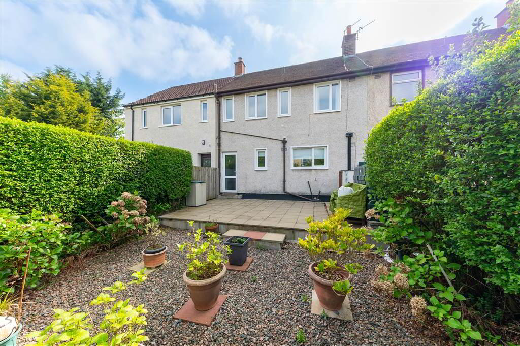 19 Hillmount Gardens 23 of 23