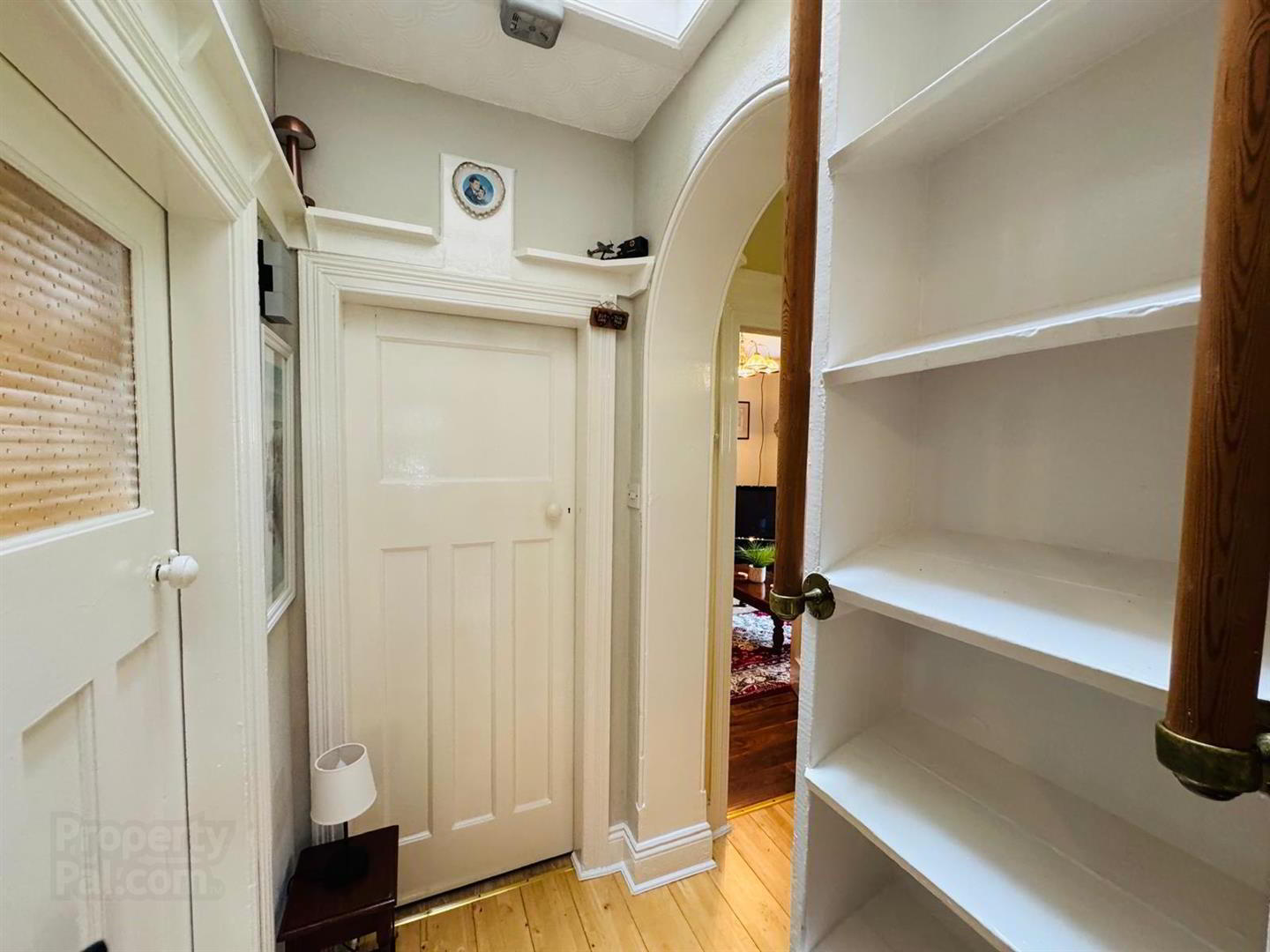 110 Glen Road 7 of 23