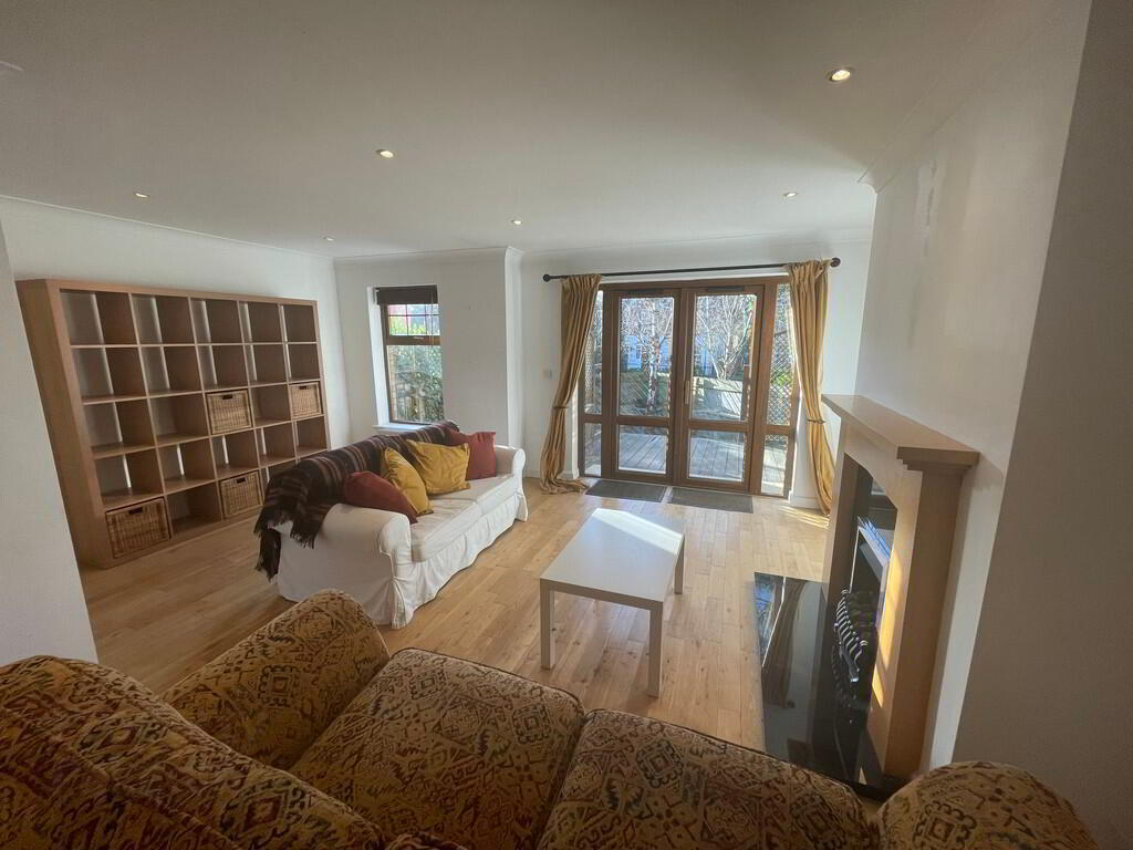 property description image