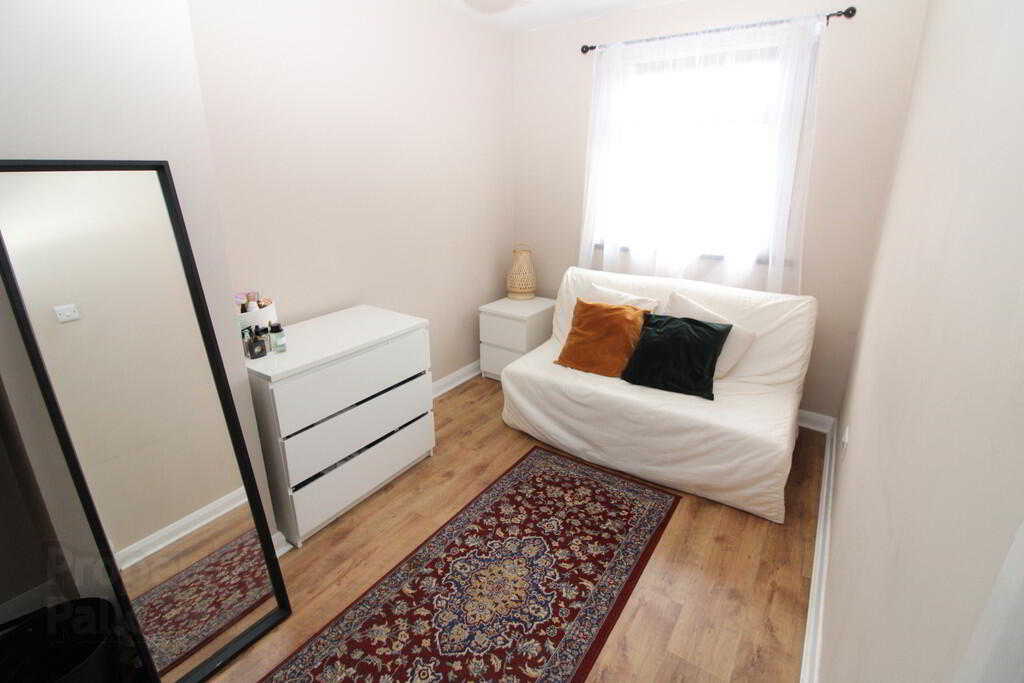 4 Brookvale Drive 11 of 17