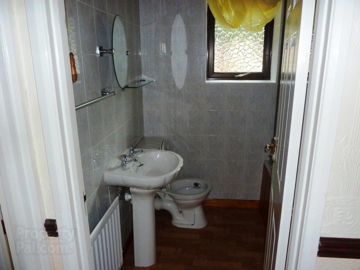 15 Woodland Crescent 6 of 6