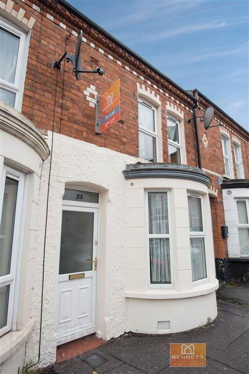 25 Windsor Road 1 of 7