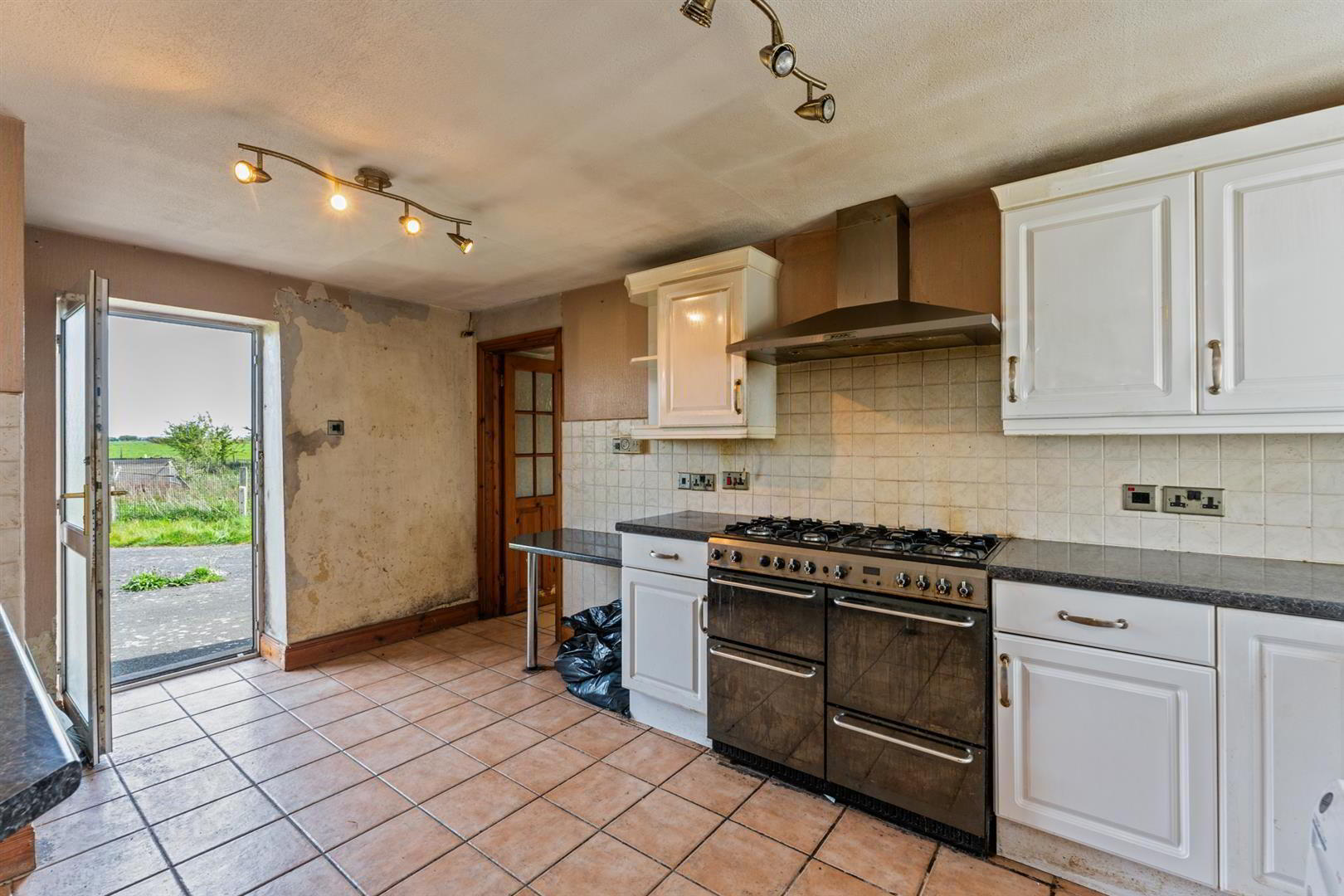 21 Springvale Road 11 of 20