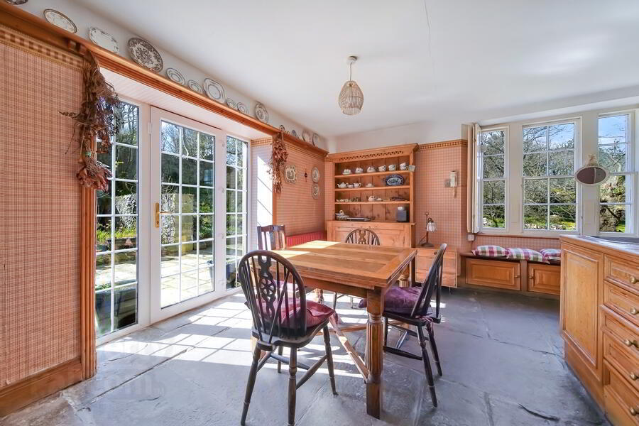 The Old Rectory, Glebe 13 of 38