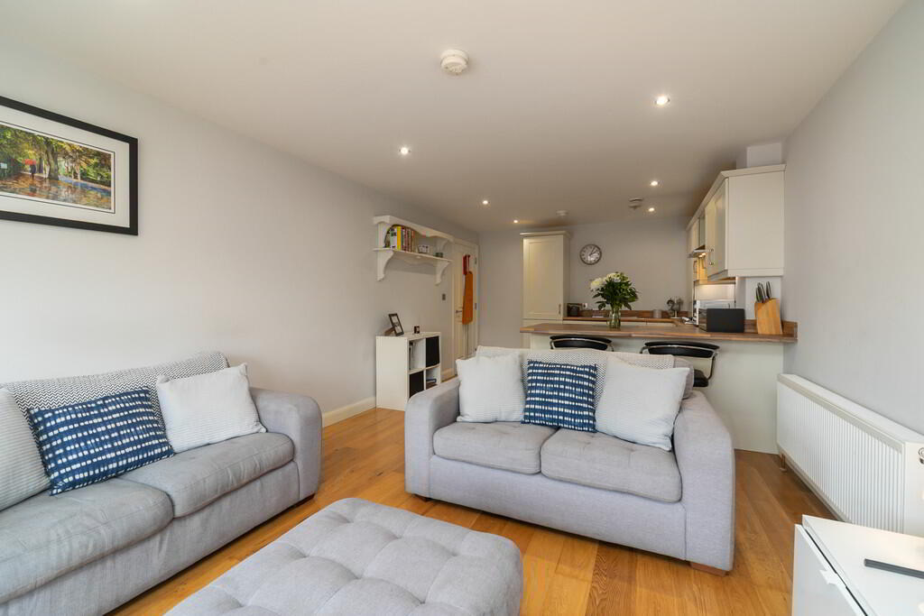 Apt 12, 120 Upper Newtownards Road 5 of 13