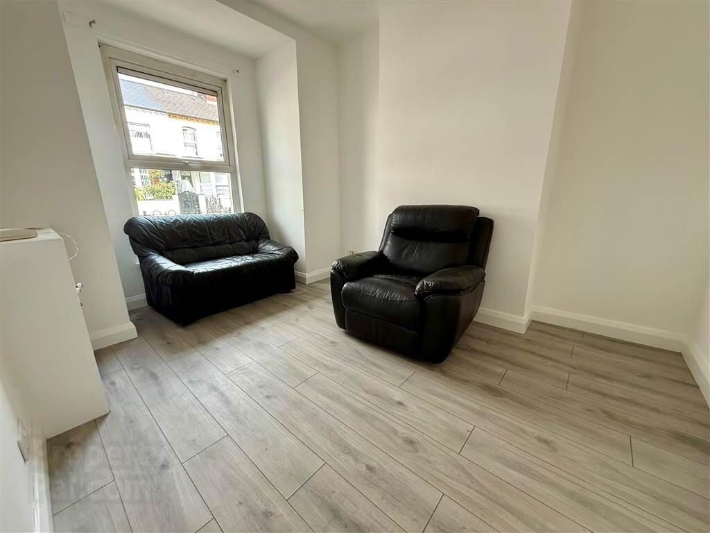 property description image