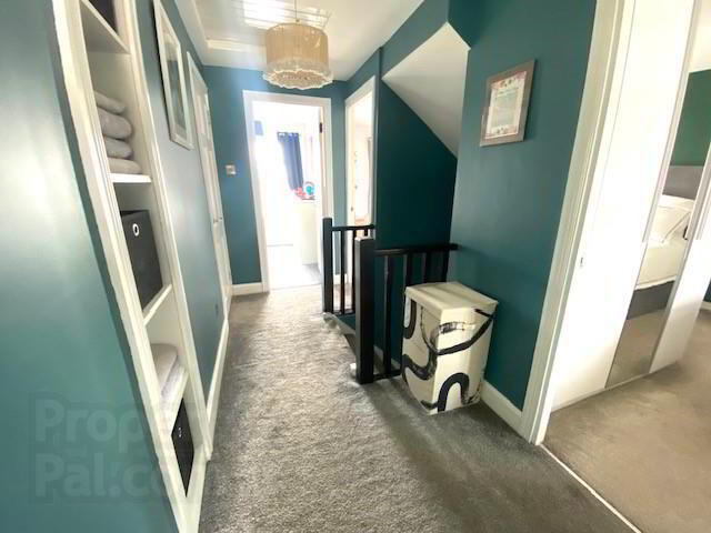 14 Drumlaheen Crescent 7 of 16