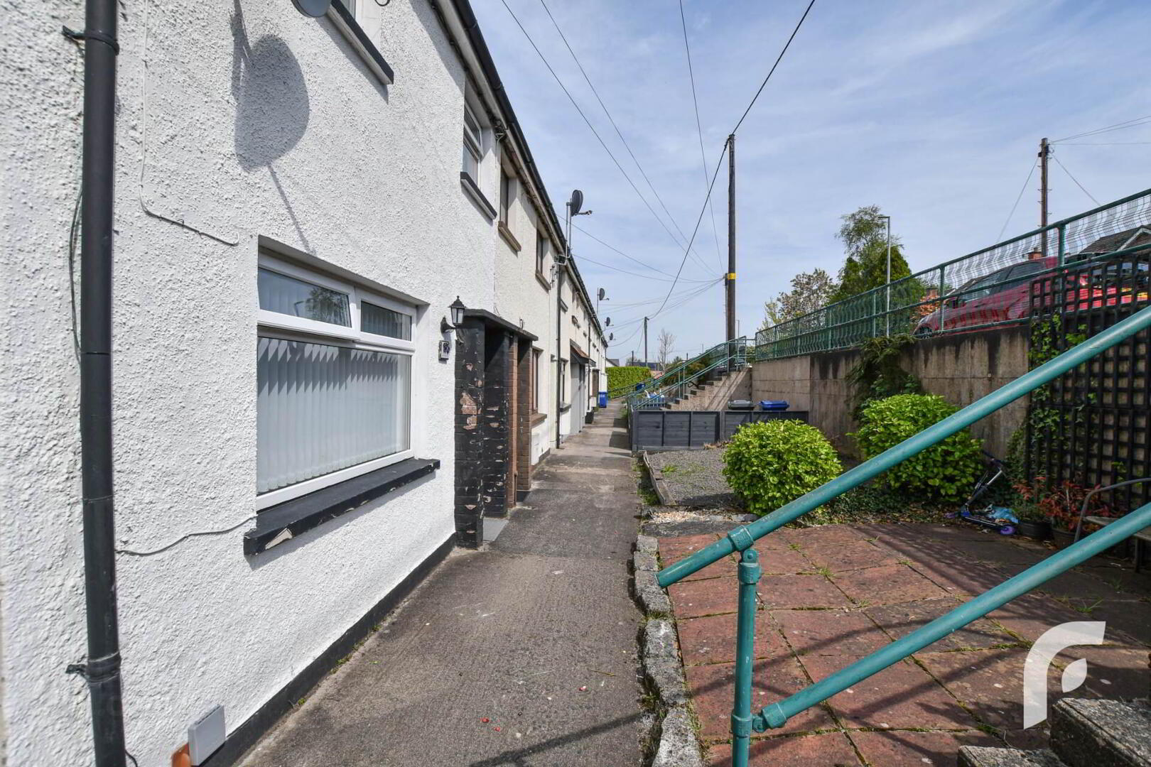 196 Lower Braniel Road 3 of 26