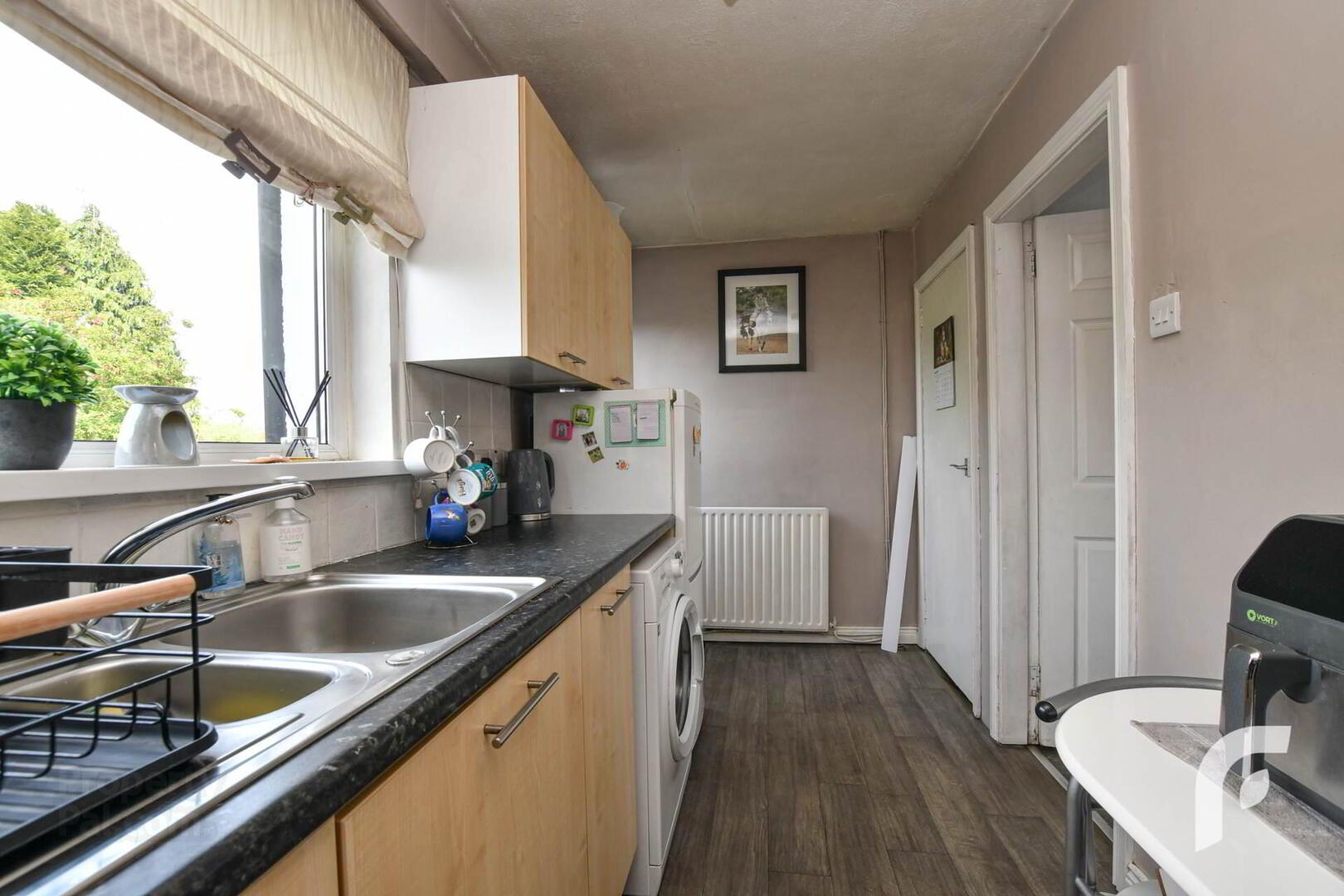 196 Lower Braniel Road 12 of 26